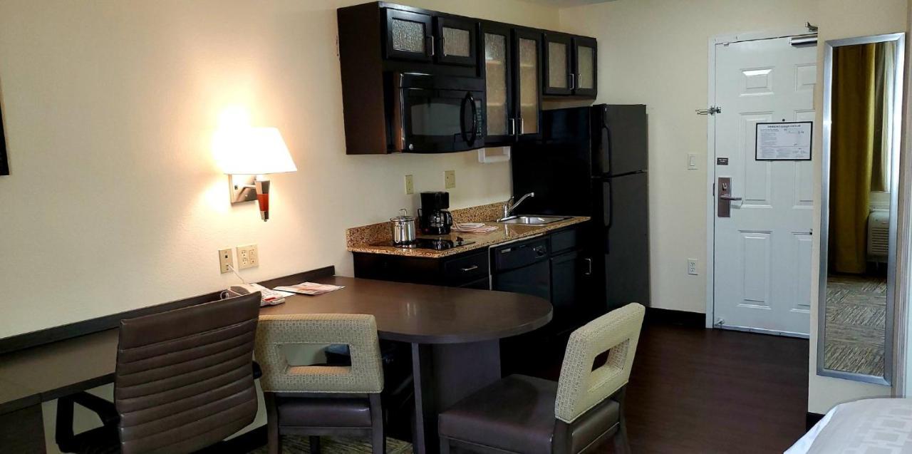 Candlewood Medical Center By Ihg Hotel 3*